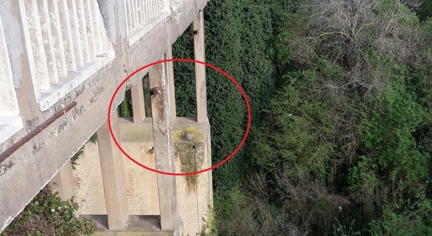 Napoli, verifiche statiche sul ponte San Rocco: «Piloni in cattivo stato di conservazione»