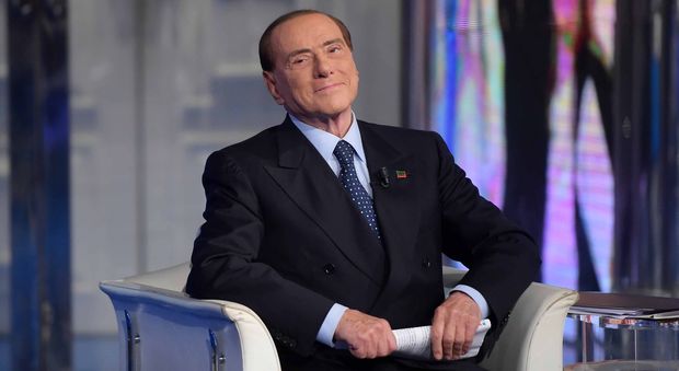 Berlusconi: «Strasburgo o no, sarò in campo per le elezioni»
