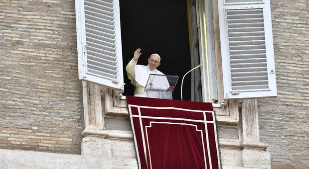 Papa Francesco: «Non rubare significa non sfruttare gli altri e il pianeta terra»
