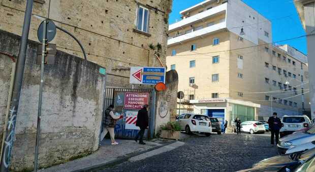 Napoli, chiusa di notte la postazione 118 del rione Sanità: «Costretta ad accompagnare mia sorella disabile in ospedale con un taxi»
