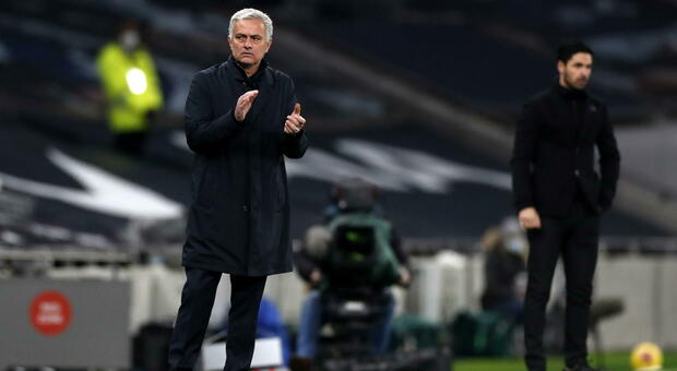 Roma, Mourinho: «Con il Portogallo fuori dall'Europeo, tiferò Spinazzola e Cristante»
