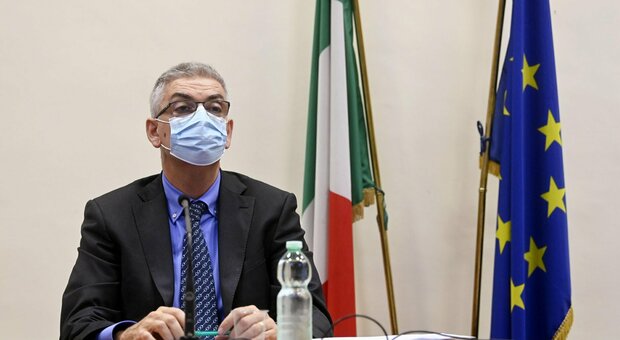 Silvio Brusaferro (Iss): «Indice di contagio superiore a 1 in tutte le Regioni: l'epidemia non è più localizzata»