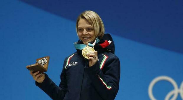 Arianna Fontana, l'accusa choc dopo l'oro a Pechino: «Bersaglio degli atleti maschi per farmi cadere»