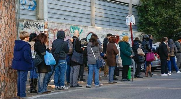 Roma, autisti tpl: terzo giorno di protesta: la città ancora senza bus