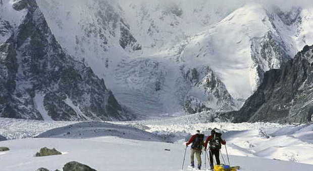 Due alpinisti italiani dispersi in Perù: perse le loro tracce da venerdì. Avvistato un corpo