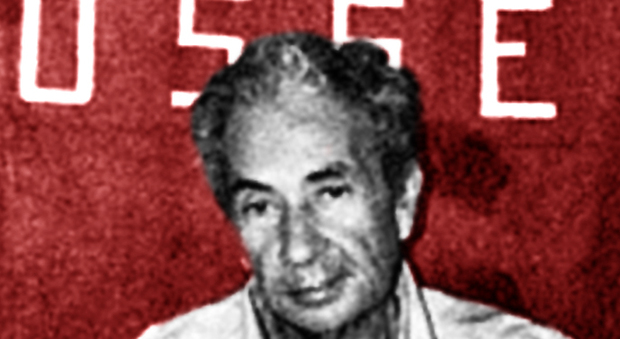 Aldo Moro in una foto scattata dalle BR durante il sequestro
