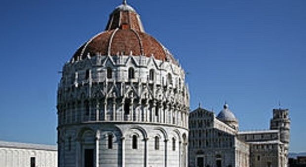 Ecco la piazza dei Miracoli a Pisa uno degli splendidi gioielli Unesco