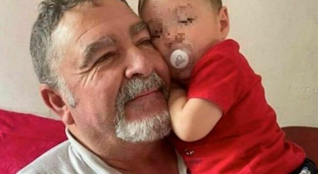 Daniel (22 mesi) è morto: era scomparso 6 giorni fa con il nonno dopo che il 55enne aveva avuto un malore in auto ed era stato rimandato a casa da 2 ospedali