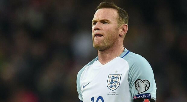 Rooney e i problemi con l'alcol: «A 20 anni bevevo fino a svenire, era la mia liberazione»