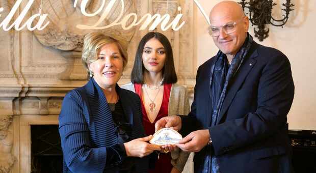 Gala “L’Oro di Napoli”, premiate le manager Emmanuela Spedaliere e Anna Iervolino