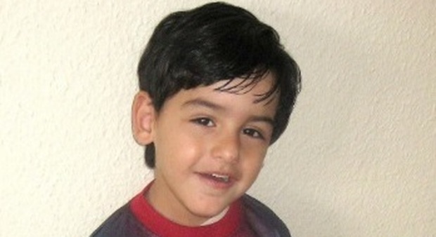 Germania, scossa elettrica al supermercato: bimbo di 4 anni muore folgorato davanti al papà
