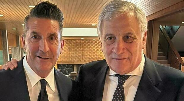 Il ministro Tajani con Girolamo Panzetta, il conduttore televisivo originario di Avellino, l italiano più celebre in Giappone
