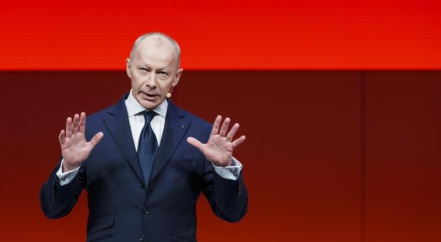 Renault congeda Bolloré «con effetto immediato»: Delbos ceo ad interim