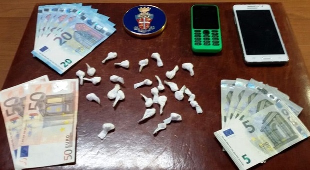 Spaccio di cocaina in via De Meis a Ponticelli: tre arresti