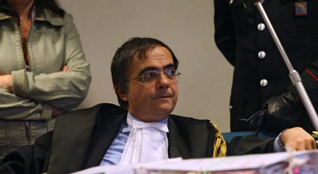 «Avances sessuali alle avvocatesse»: trasferito Scavo, pm titolare omicidio Varani e caso Marò