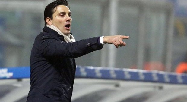 Montella: «Fiorentina piena di infortunati, ma con la Juve saremo competitivi»