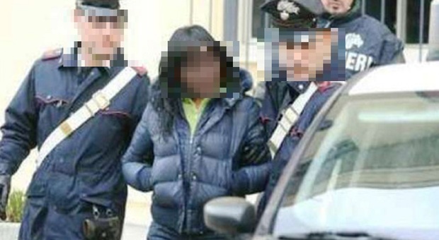 Blitz nel Napoletano, arrestata lady camorra: deve scontare nove anni di carcere
