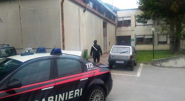 Carabinieri sventano un furto negli uffici dell'Asl