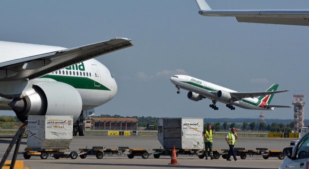Alitalia-Lufthansa, spiragli sul piano: ai tedeschi aviation e manutenzione