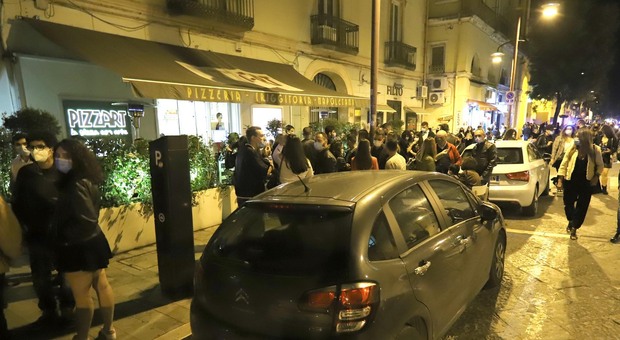 Estate a secco di drink a Caserta: vietati dal sindaco dopo mezzanotte