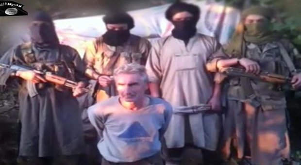 L'esecuzione dei jihadisti di Jund-al-Khilafa