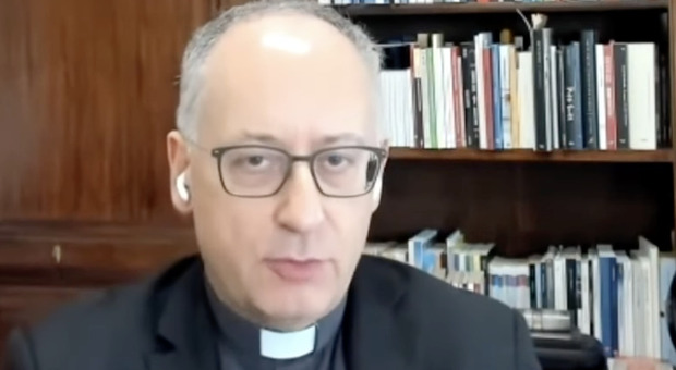 padre Antonio Spadaro direttore uscente di Civiltà Cattolica