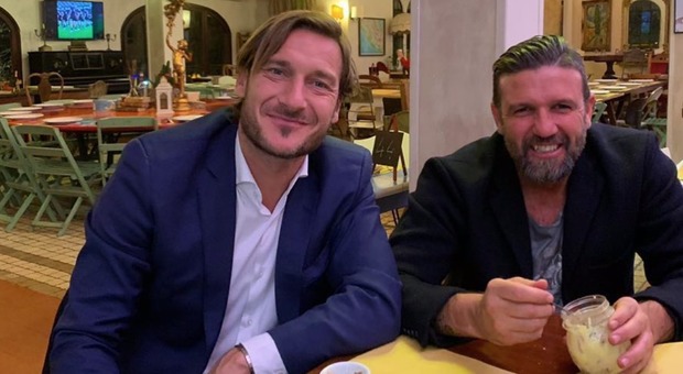Totti a cena con Candela dopo la vittoria con il Frosinone