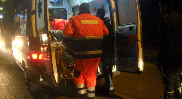 Novara, scontro sull'autostrada Torino-Milano: morti un agente della polstrada e un camionista, due feriti