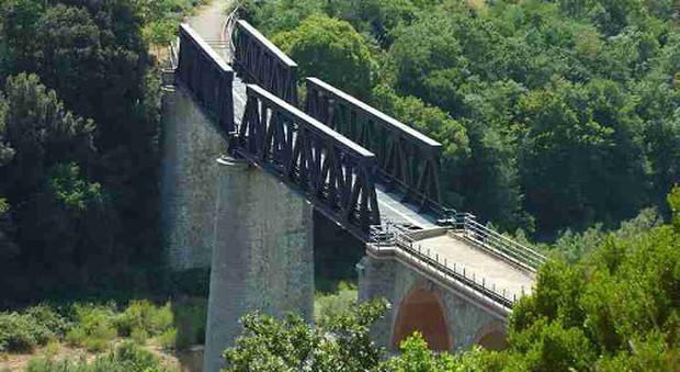 Linea Civitavecchia-Capranica-Orte: il ponte di ferro sul fiume Mignone