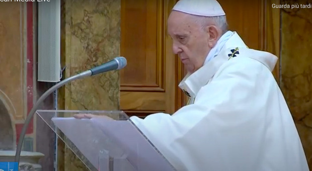 Papa Francesco, il tema della Misericordia: «Condividere beni non è comunismo ma cristianesimo»