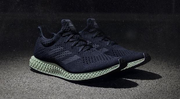 Adidas lancia le scarpe 4D realizzate usando luce e ossigeno