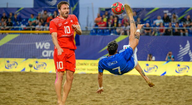 Mondiali di Beach Soccer, l'Italia batte l'Egitto 6-2: quarti di finale a un passo