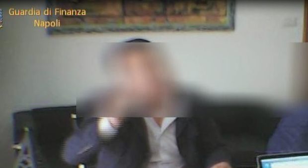 Sindacalista arrestato, imprenditore installa a sue spese le webcam per aiutare la finanza