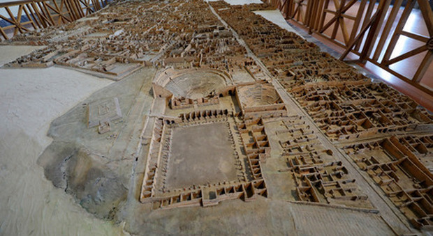 Al Museo archeologico il plastico di Pompei arricchio da una versione digitale | Video