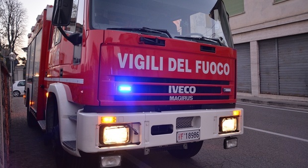 Un mezzo dei vigili del fuoco del Comando di Udine