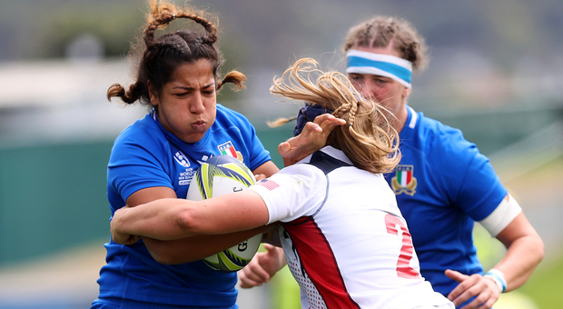 Rugby, Mondiali: l'azzurra Sara Tounesi squalificata 12 settimane per un morso alla mano di una giapponese