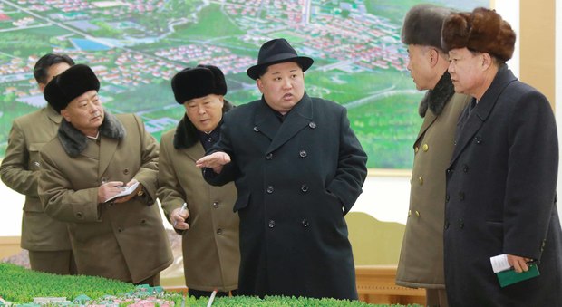 Corea del Nord, nuovi lanci di satelliti e sanzioni unilaterali. Manovre antimissile per Seul e Tokyo