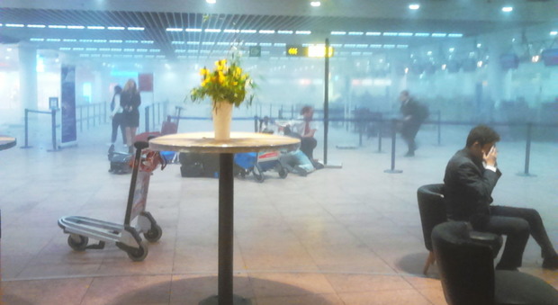 Bruxelles, ancora 20 persone introvabili a due giorni dall'attentato. E quattro feriti in coma non sono stati identificati