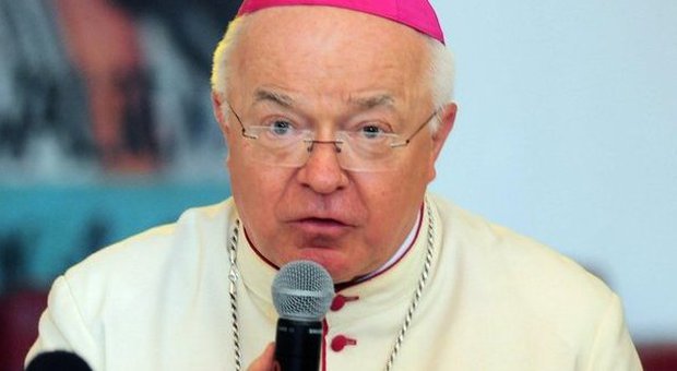 Wesolowski, niente omelia al funerale del vescovo pedofilo: sarà sepolto al Verano