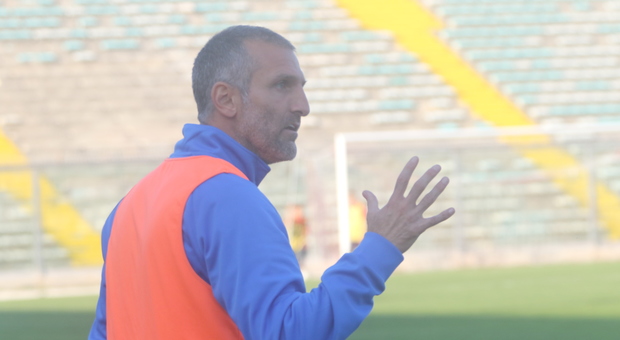 Maurizio Lauro, 38 anni, allenatore del Castelfidardo
