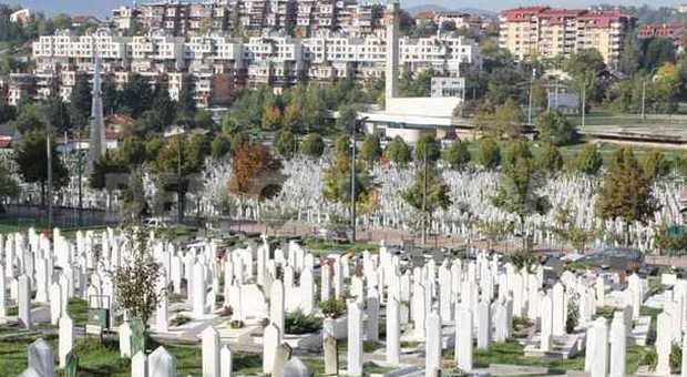 Massacro di Srebrenica, l'Olanda condannata. Il tribunale dell'Aja: «Doveva difendere i civili»