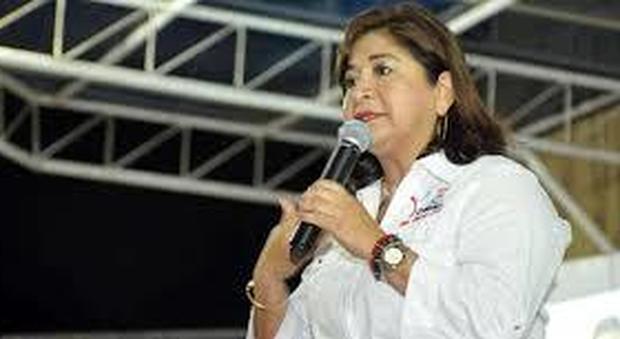 Una consigliera dell'Ecuador, che affermava che il coronavirus «non è mortale», è deceduta presumibilmente di Covid19