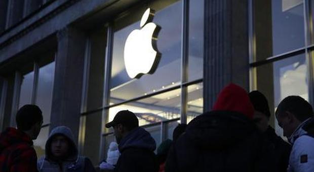 Apple, pm chiede un patteggiamento e due archiviazioni per il caso fiscale