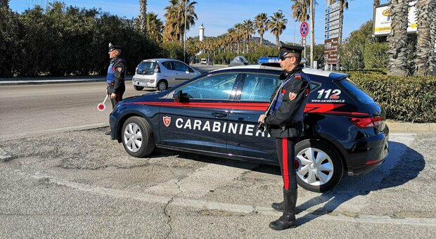 Controlli "antimovida" da parte dei Carabinieri del comando provinciale di Ascoli Piceno