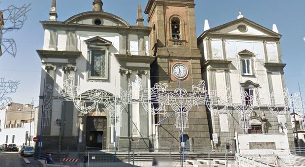 Giugliano, rubata la statua della santa: il sindaco offre 30 mila euro a chi la ritrova