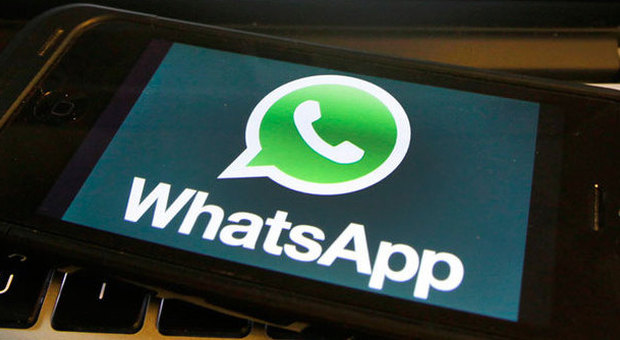 Whatsapp e tradimenti: i messaggi che dicono quando l'amore è finito -Guarda
