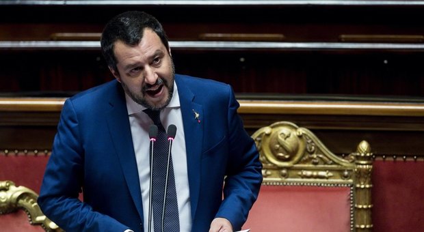 Salvini a Parma: «Far west? Sì, ma contro la divisa». E sulla Rai promette: «Spazio a giornalisti non di sinistra»