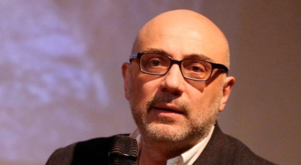 Francesco de Core vince il premio “Penisola Sorrentina”: il direttore del Mattino simbolo della letteratura meridionale