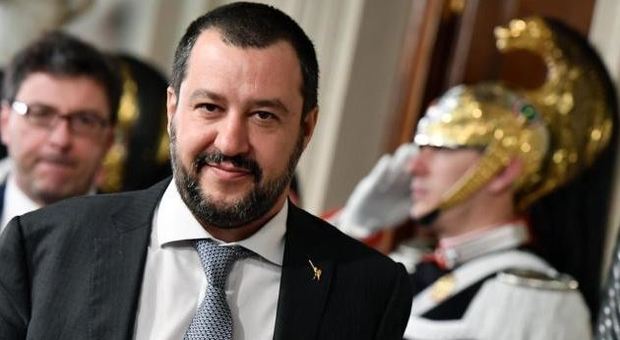 Governo, Salvini sigla il patto ma teme di bruciarsi: «Bene Silvio, però o si fa veloce o si vota»