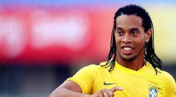 Ronaldinho lascia il Fluminense dopo tre mesi rescisso il contratto
